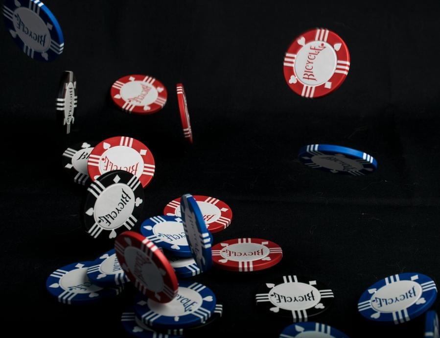 Plinko en Casinos Online: La Guía Definitiva para Entender y Jugar